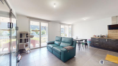 Appartement - 82 m² - 4 pièces