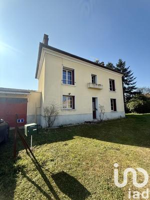 Maison - 121 m² - 6 pièces