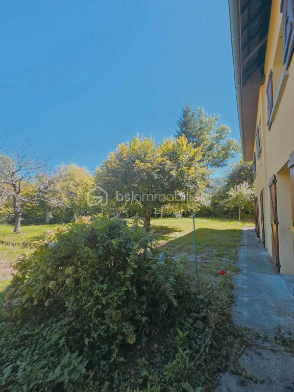 Maison ancienne - 167 m² - 6 pièces