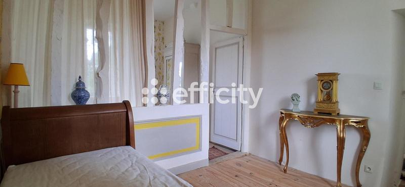 Propriété - 205 m² - 6 pièces