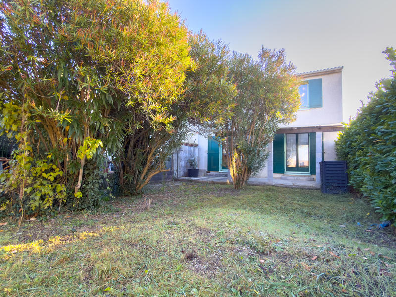 Maison - 92 m² - 4 pièces