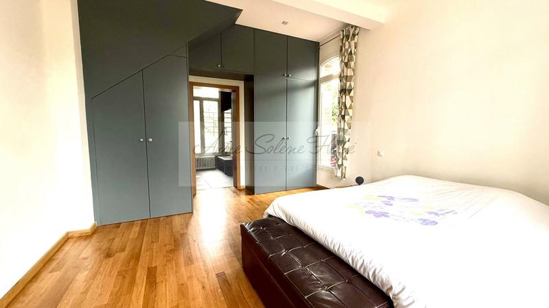 Maison - 195 m² - 6 pièces