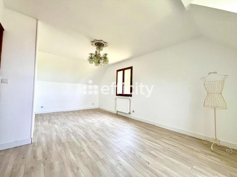 Maison - 140 m² - 7 pièces