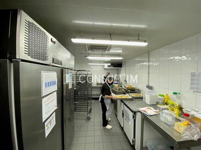 Local commercial - 426 m²