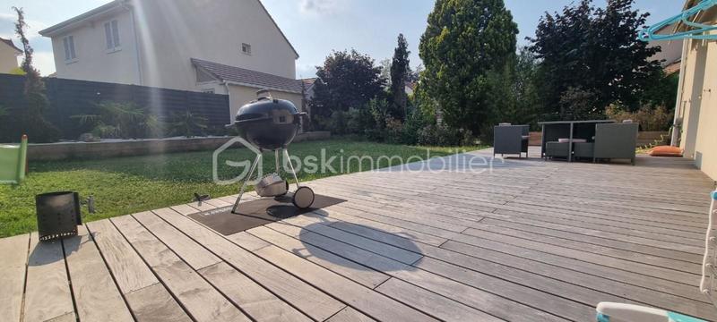 Maison - 130 m² - 7 pièces