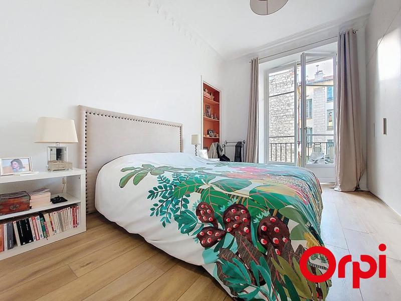 Appartement - 81 m² - 4 pièces