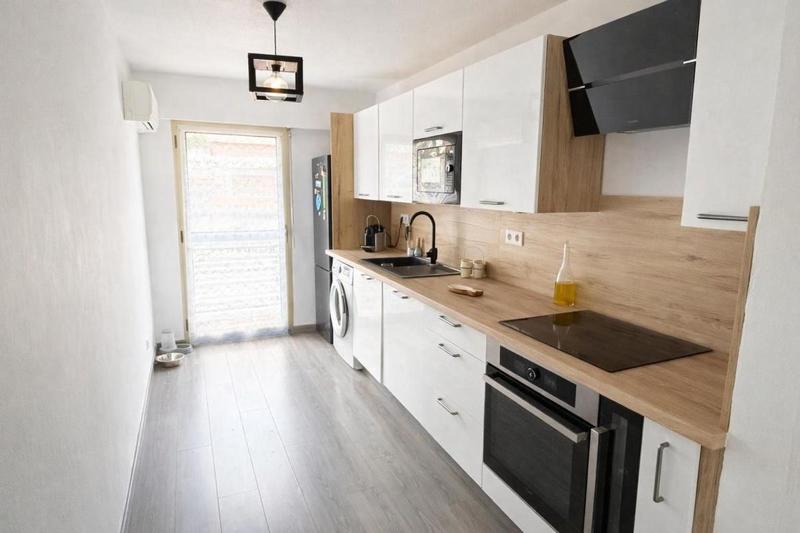 Appartement - 72 m² - 3 pièces