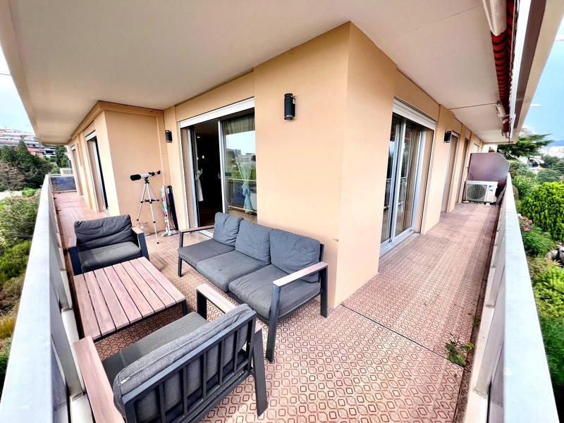 Appartement - 131 m² - 5 pièces