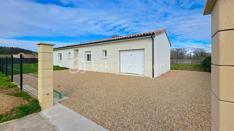 Maison - 115 m² - 4 pièces