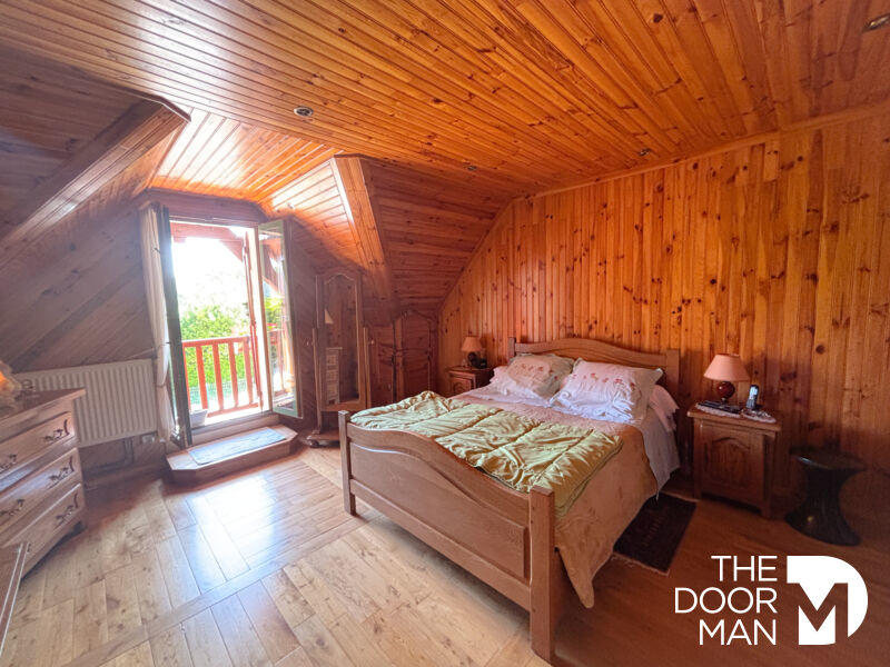 Maison - 141 m² - 5 pièces