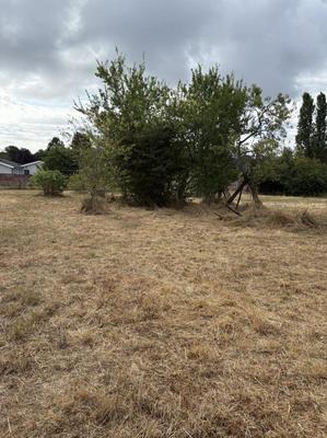 Terrain constructible - 1 661 m²