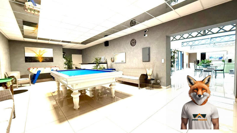 Maison - 295 m² - 8 pièces