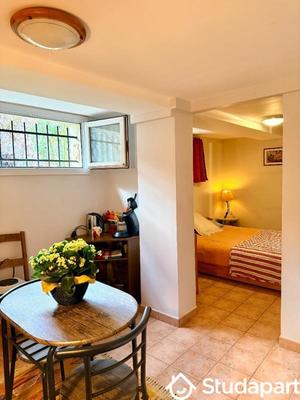 Chambre - 14 m² - 1 pièce