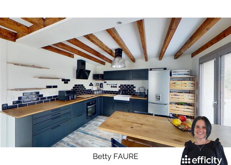 Maison - 118 m² - 5 pièces