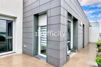 Appartement - 77 m² - 4 pièces