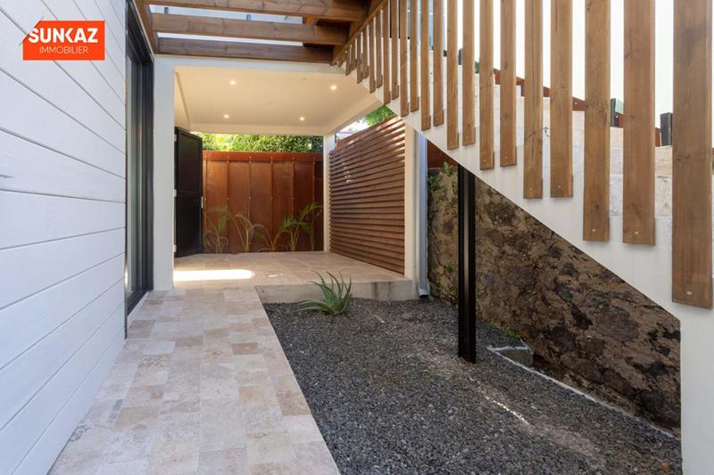 Appartement - 90 m² - 4 pièces