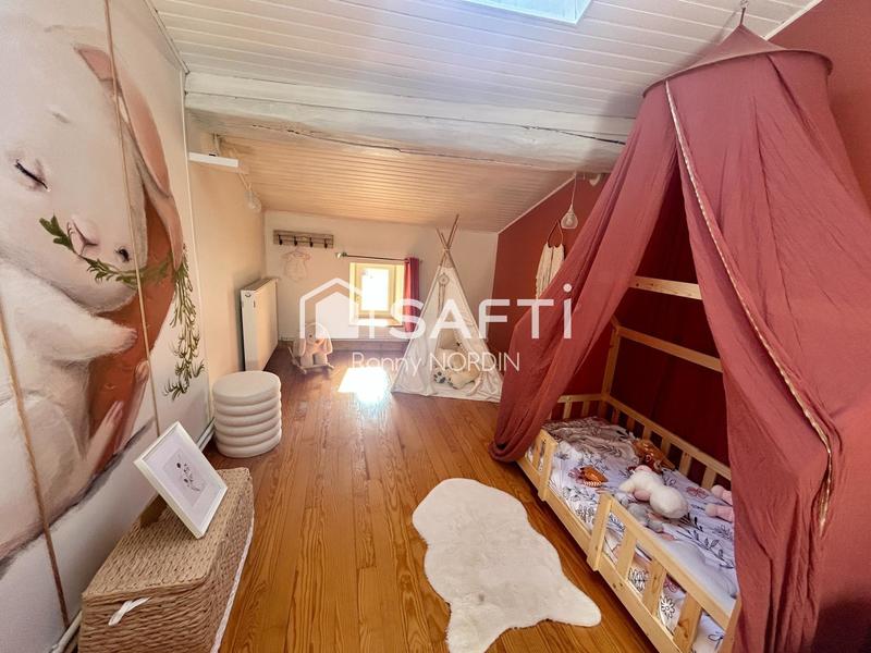 Maison - 195 m² - 6 pièces