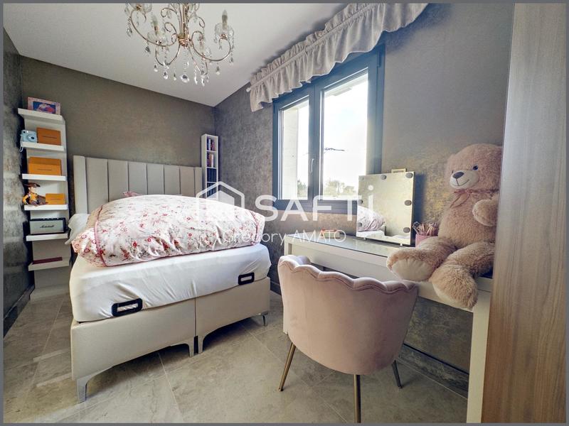 Maison - 101 m² - 6 pièces