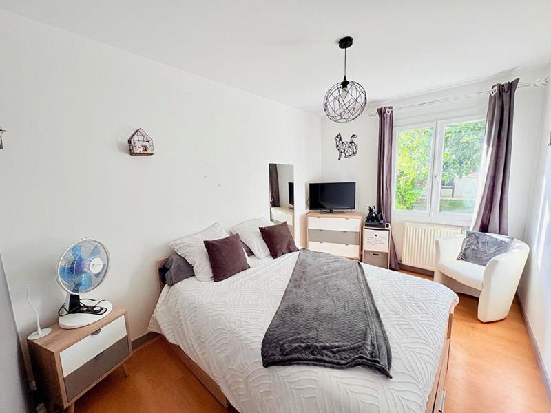 Maison - 98 m² - 5 pièces