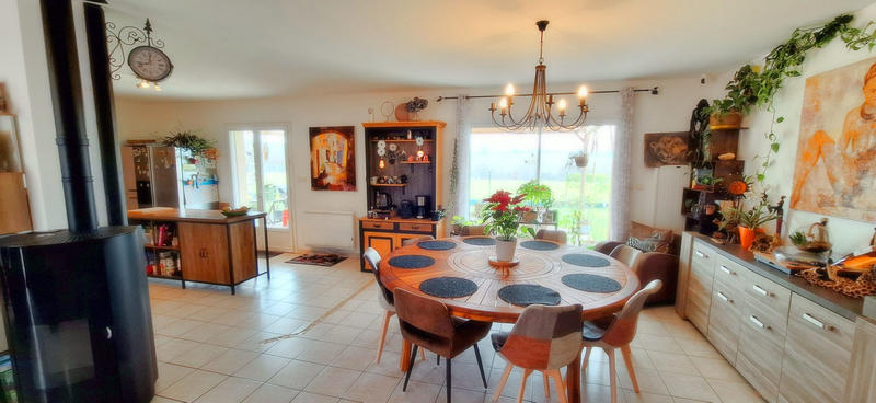 Maison - 128 m² - 4 pièces