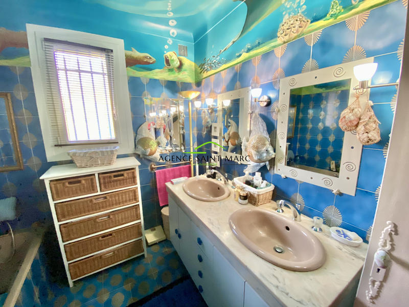 Villa - 204 m² - 6 pièces