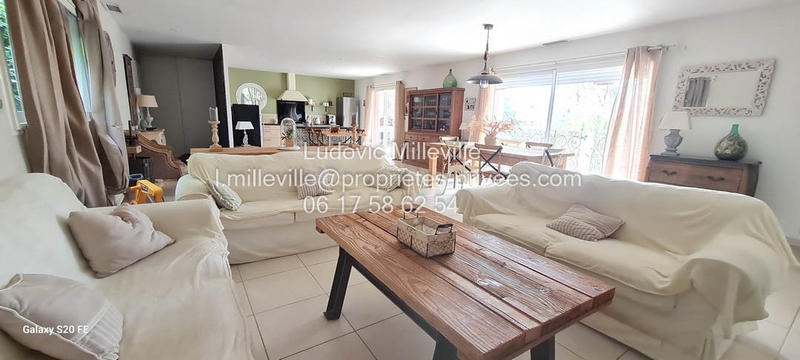 Villa - 155 m² - 6 pièces