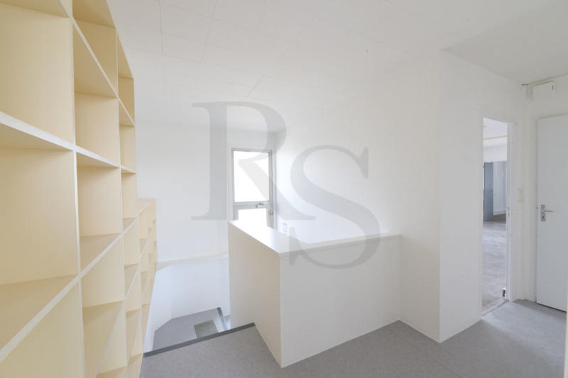 Bureau - 264 m²