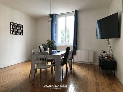 Appartement - 161 m² - 7 pièces