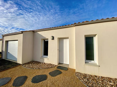 Maison - 83 m² - 4 pièces