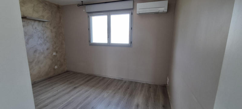 Immeuble - 244 m² - 12 pièces