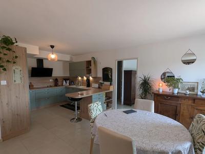 Appartement - 112 m² - 4 pièces