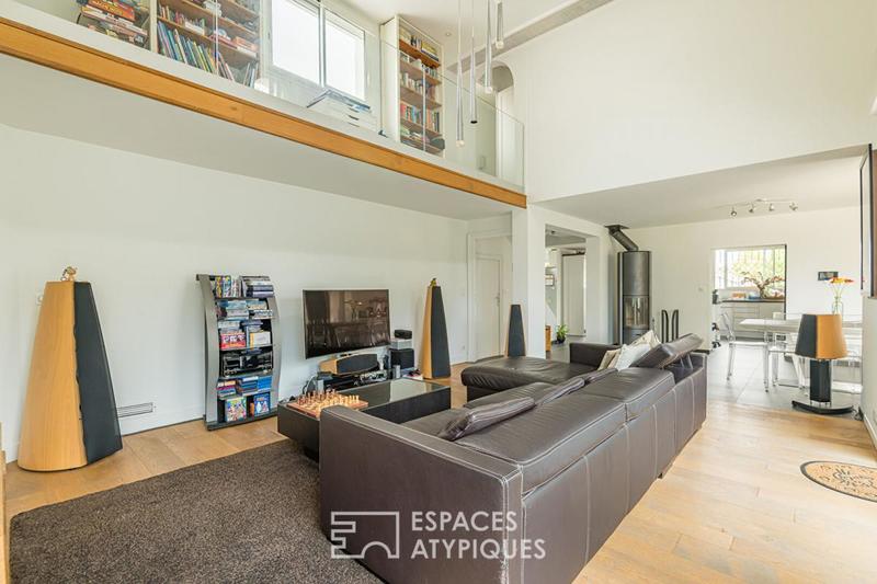 Maison - 290 m² - 9 pièces