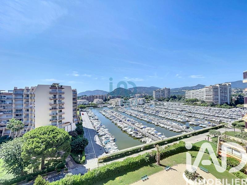 Appartement - 110 m² - 4 pièces