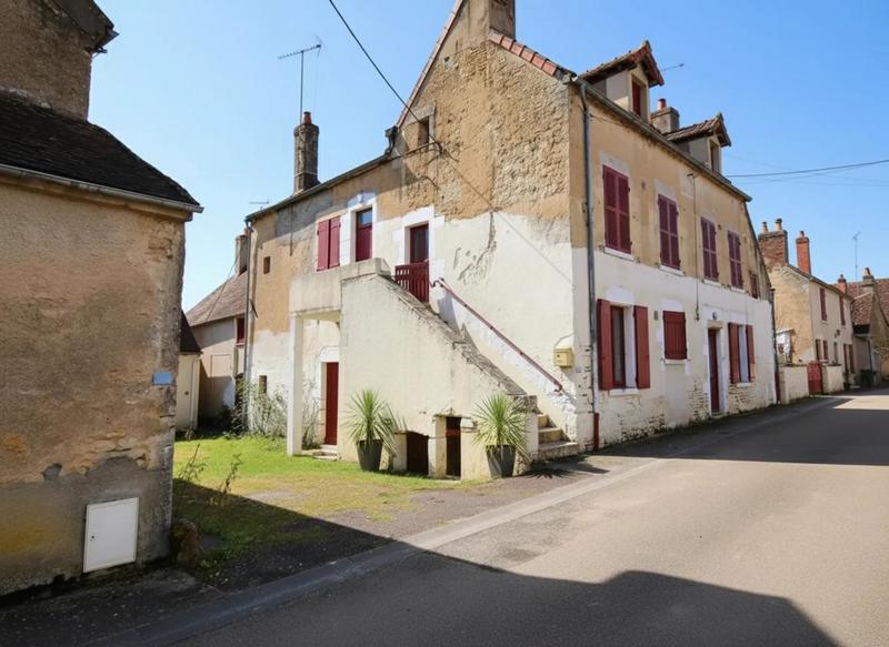 Maison - 94 m² - 5 pièces