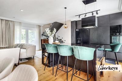 Maison de campagne - 250 m² - 5 pièces