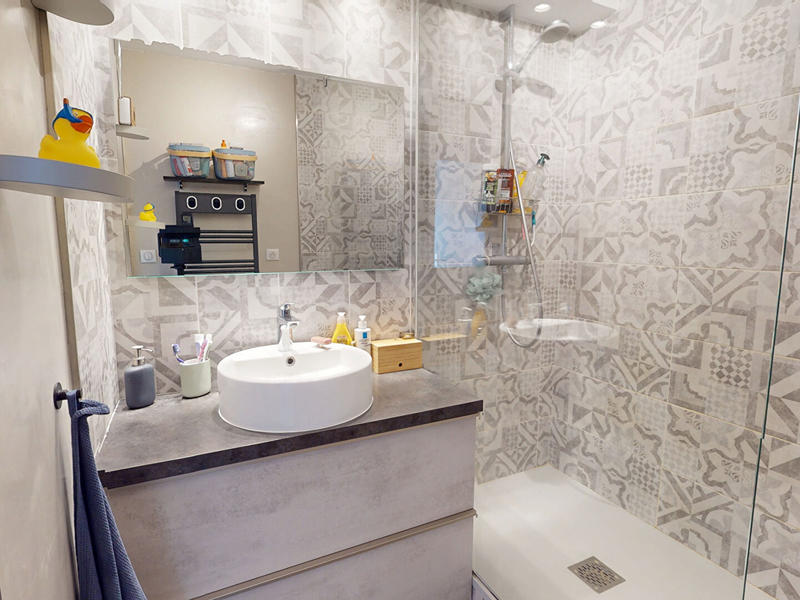 Appartement - 65 m² - 3 pièces