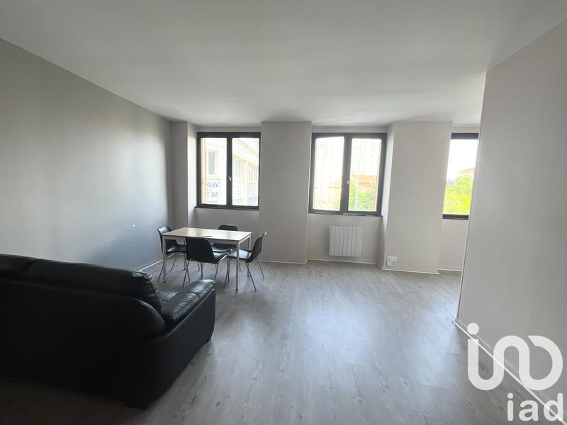Appartement - 90 m² - 4 pièces