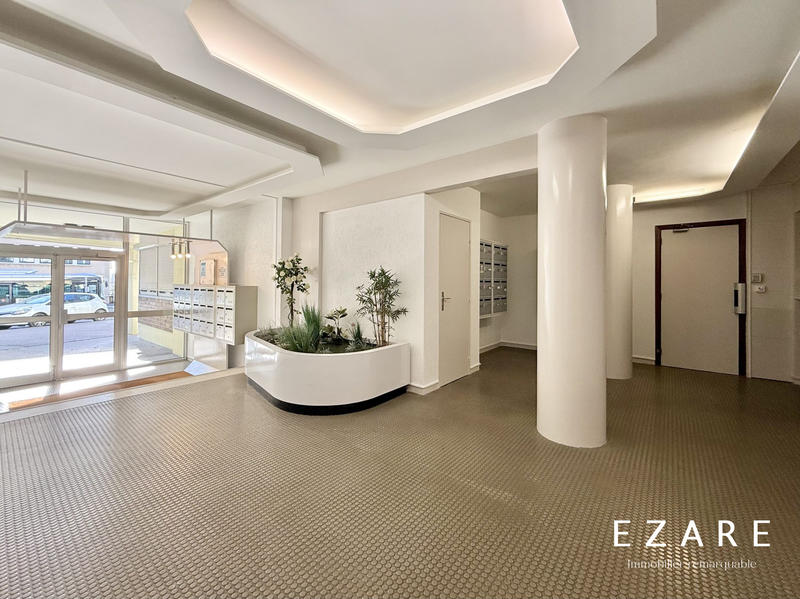 Appartement - 122 m² - 5 pièces