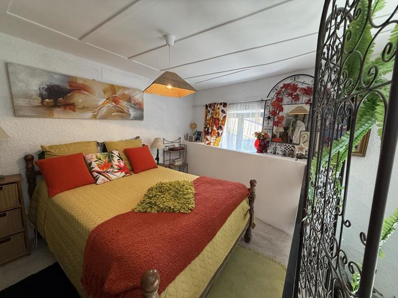 Loft - 285 m² - 8 pièces