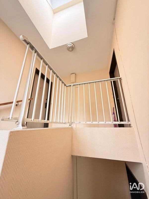 Immeuble - 200 m² - 10 pièces