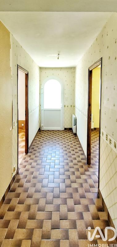 Maison - 123 m² - 8 pièces