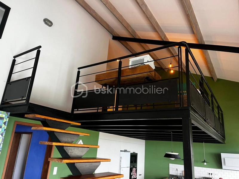 Propriété - 167 m² - 4 pièces