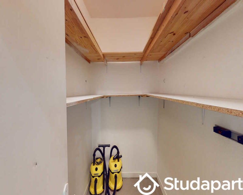 Chambre - 110 m² - 1 pièce