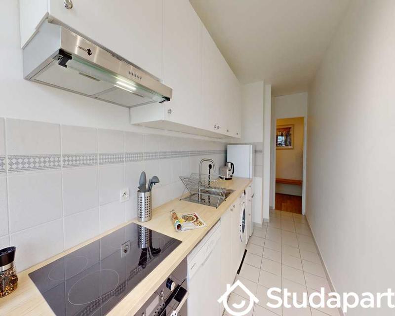 Chambre - 50 m² - 1 pièce