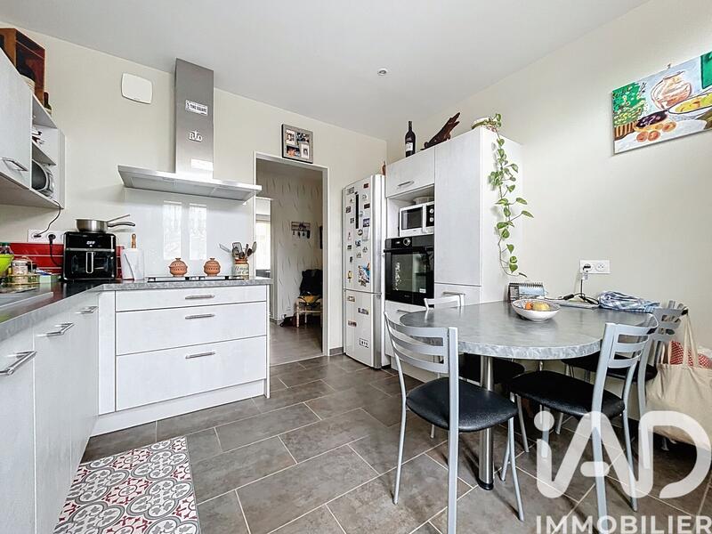 Appartement - 83 m² - 4 pièces