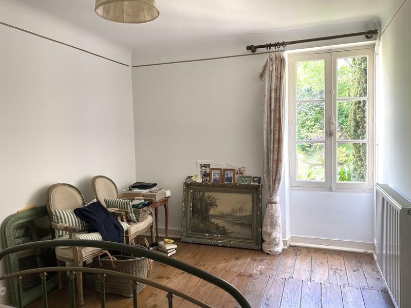 Maison traditionnelle - 156 m² - 5 pièces