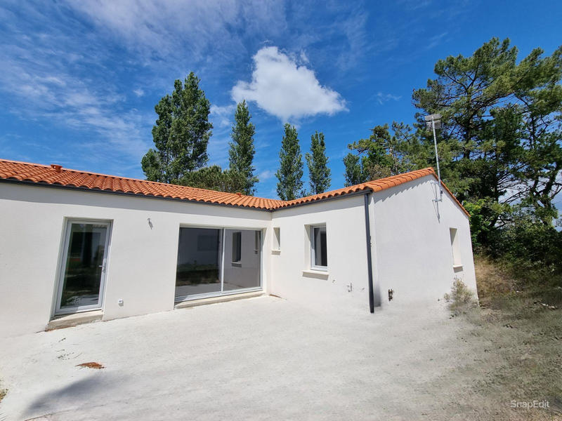 Maison - 105 m² - 4 pièces
