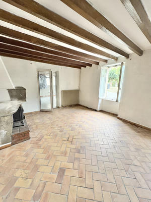 Maison - 104 m² - 5 pièces