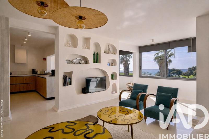 Appartement - 102 m² - 3 pièces