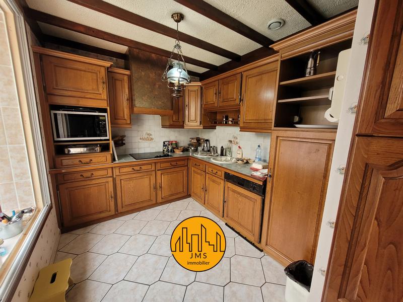 Maison - 92 m² - 4 pièces